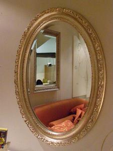 Зеркало в интерьере дома.