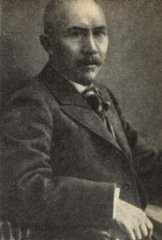 Серафимович - известный писатель.