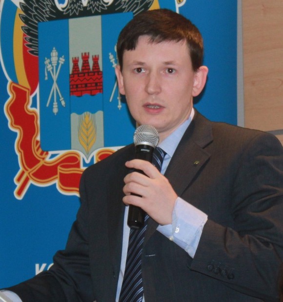Сергей Смирнов.
