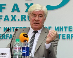 Геннадий Ананьев.