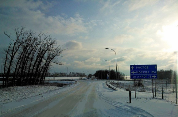 До Ростова жителей будущего поселка отделяет всего восемь километров.