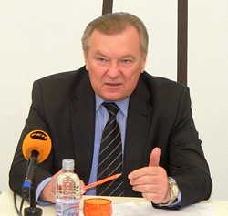 Владимир Арцыбашев.