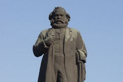 Ростовский Карл Маркс - памятник регионального значения.