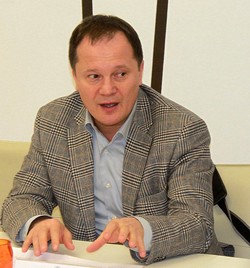 Игорь Симаков.