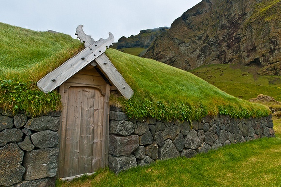 Дома викингов: история и современность.