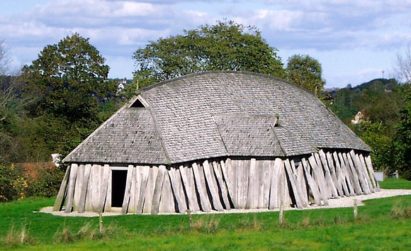  Реконструкция дома скандинавского рыбака I–V века.