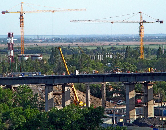 Ворошиловский мост «в неглиже».